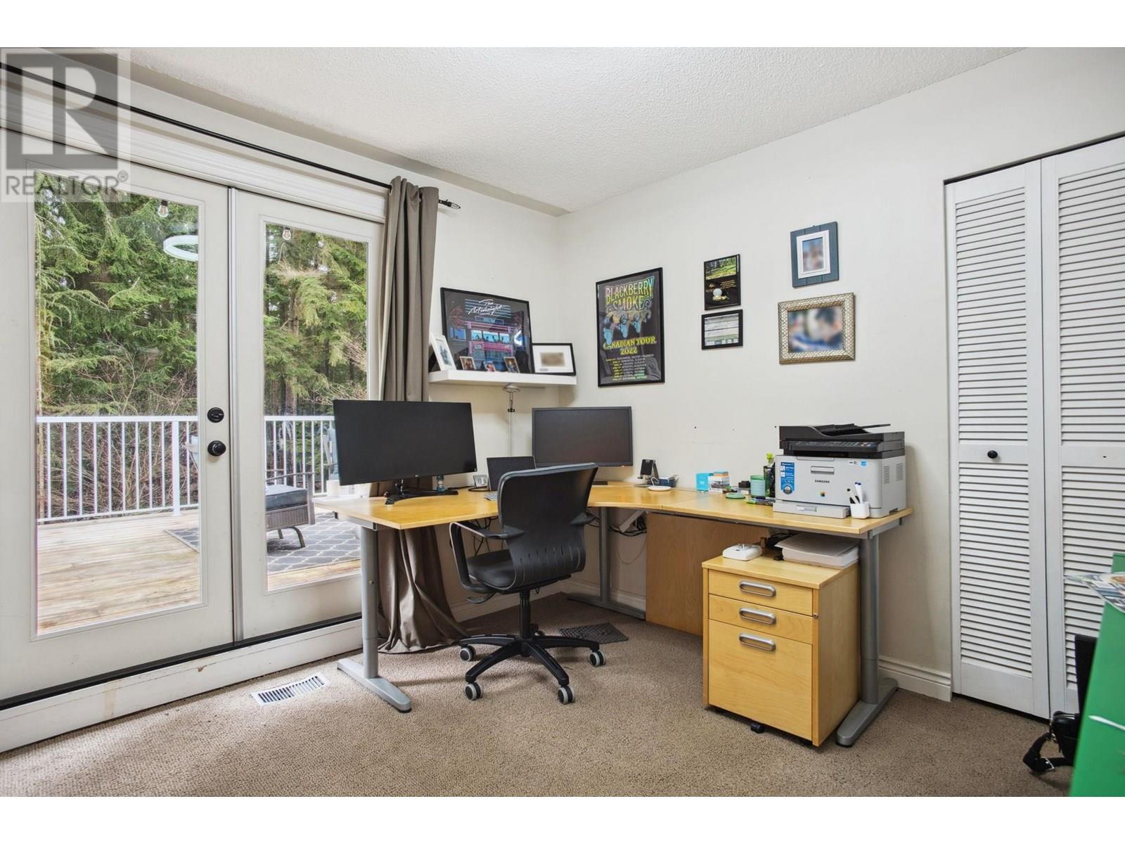 Photo 3 of 2569 Hyannis Point, North Vancouver BC