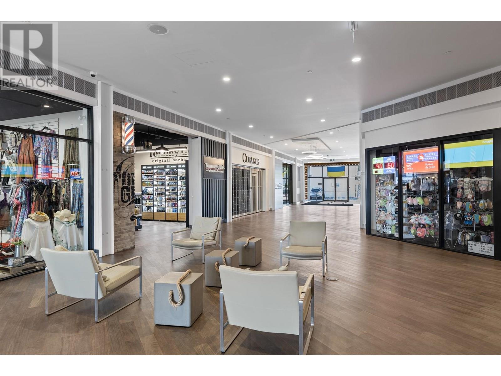 28 565 Bernard Avenue, Kelowna