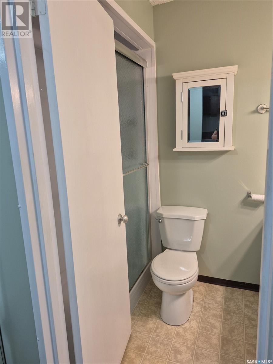Single Family House High rise for Sale in   RAE STREET Regina 