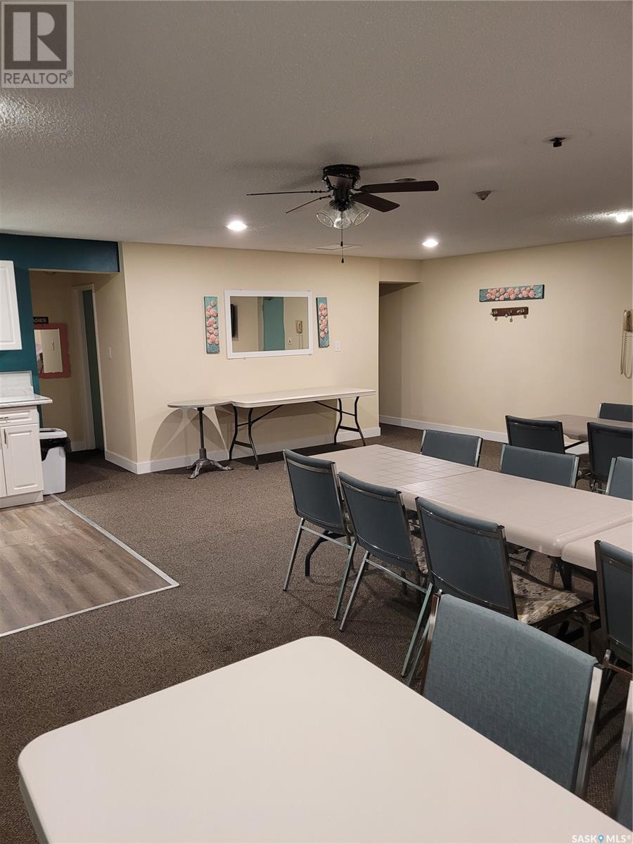 Single Family House High rise for Sale in   RAE STREET Regina 
