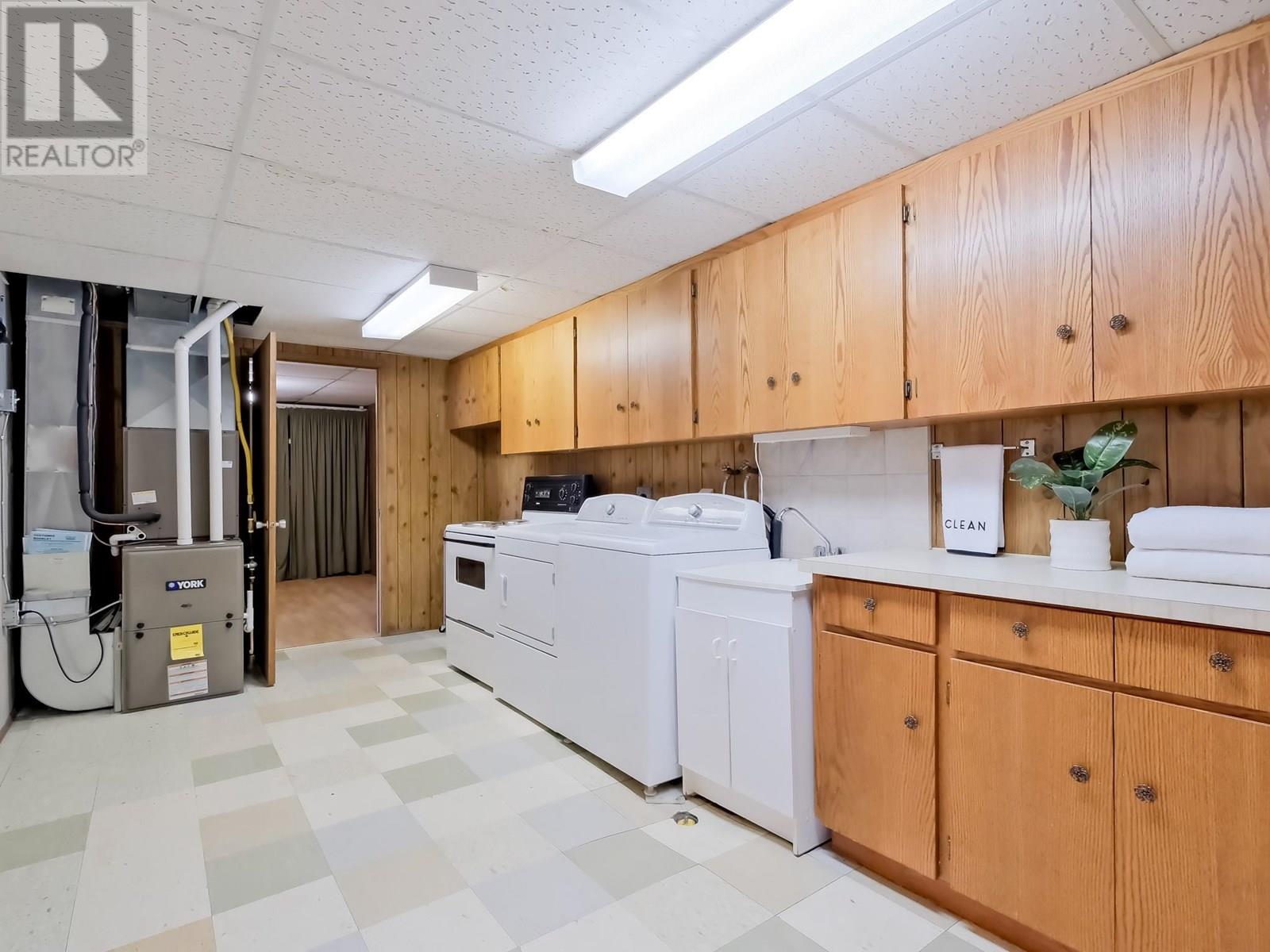 105 Spruce Road, Penticton