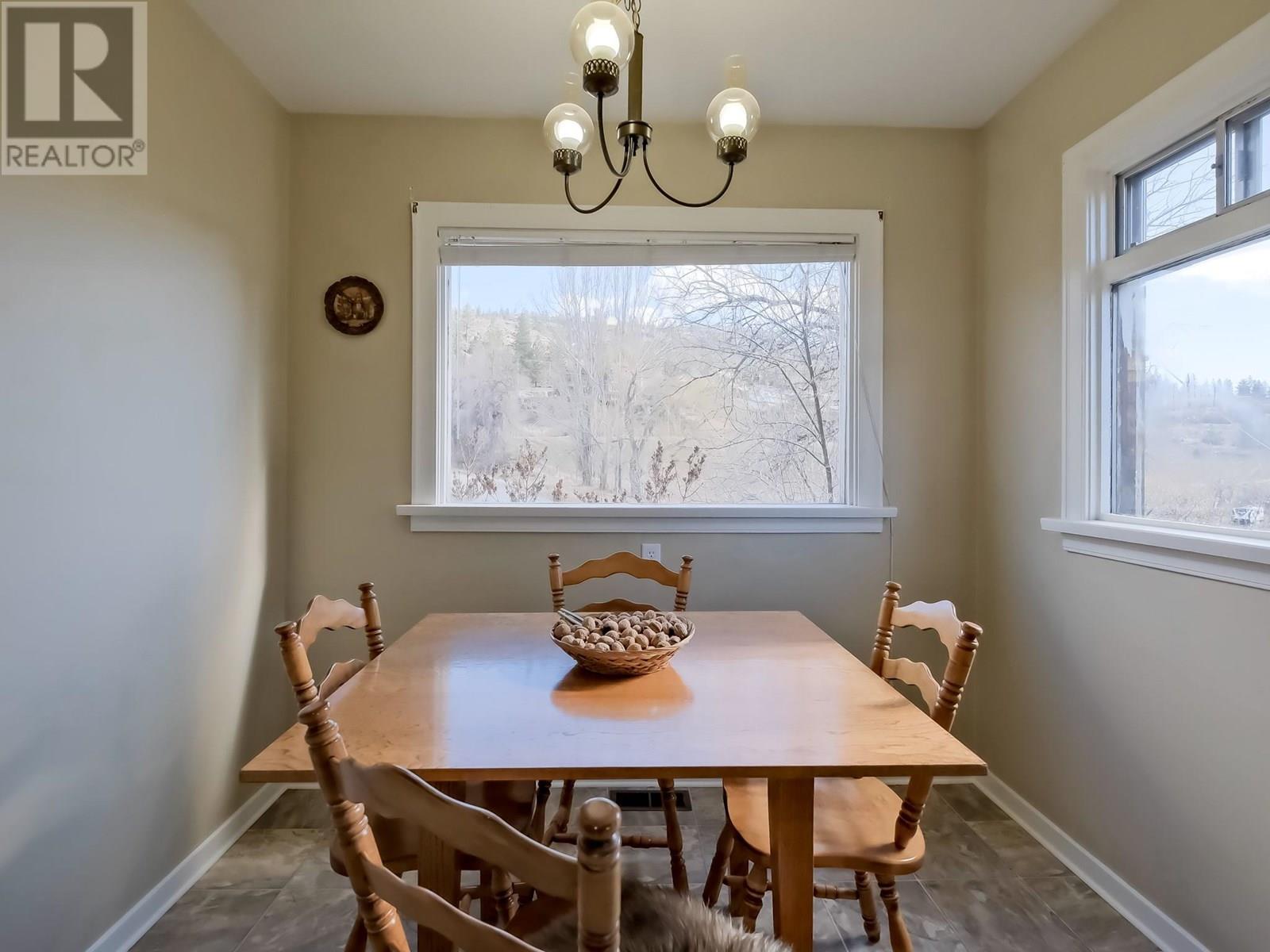 105 Spruce Road, Penticton