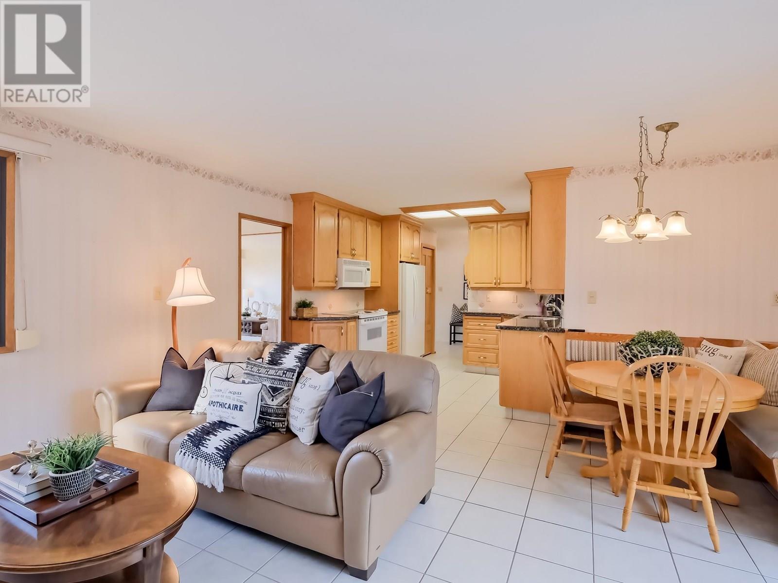 105 Spruce Road, Penticton
