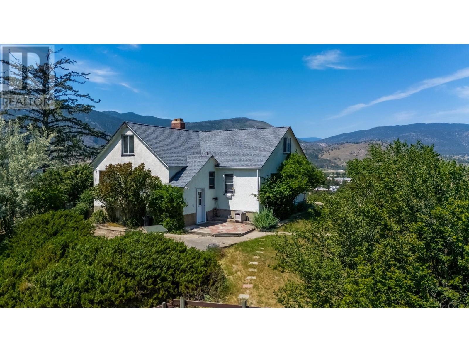 105 Spruce Road, Penticton