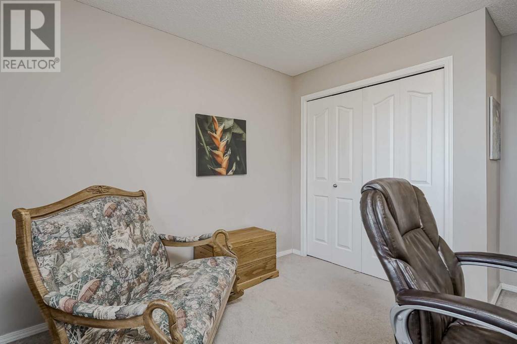 Single Family House for Sale in   Bridlecrest Drive SW Bridlewood Calgary 