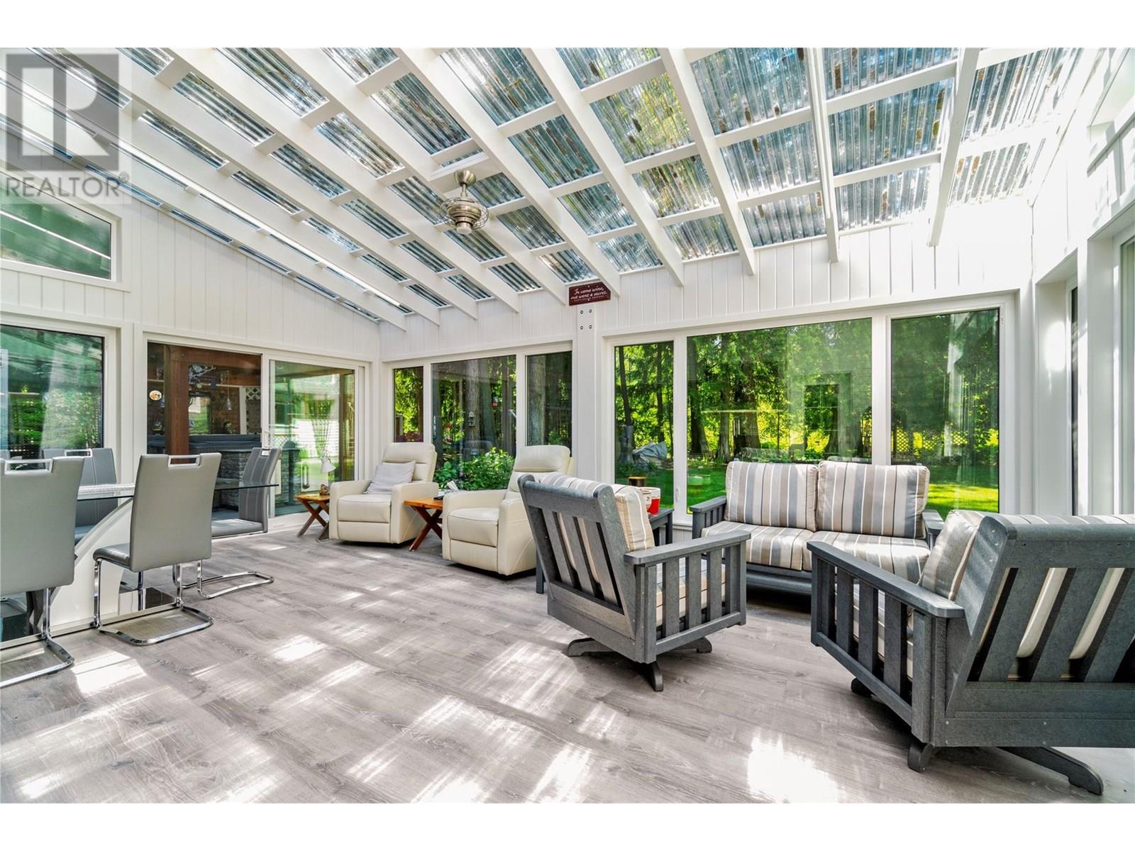  1047 Wharf Road, Scotch Creek