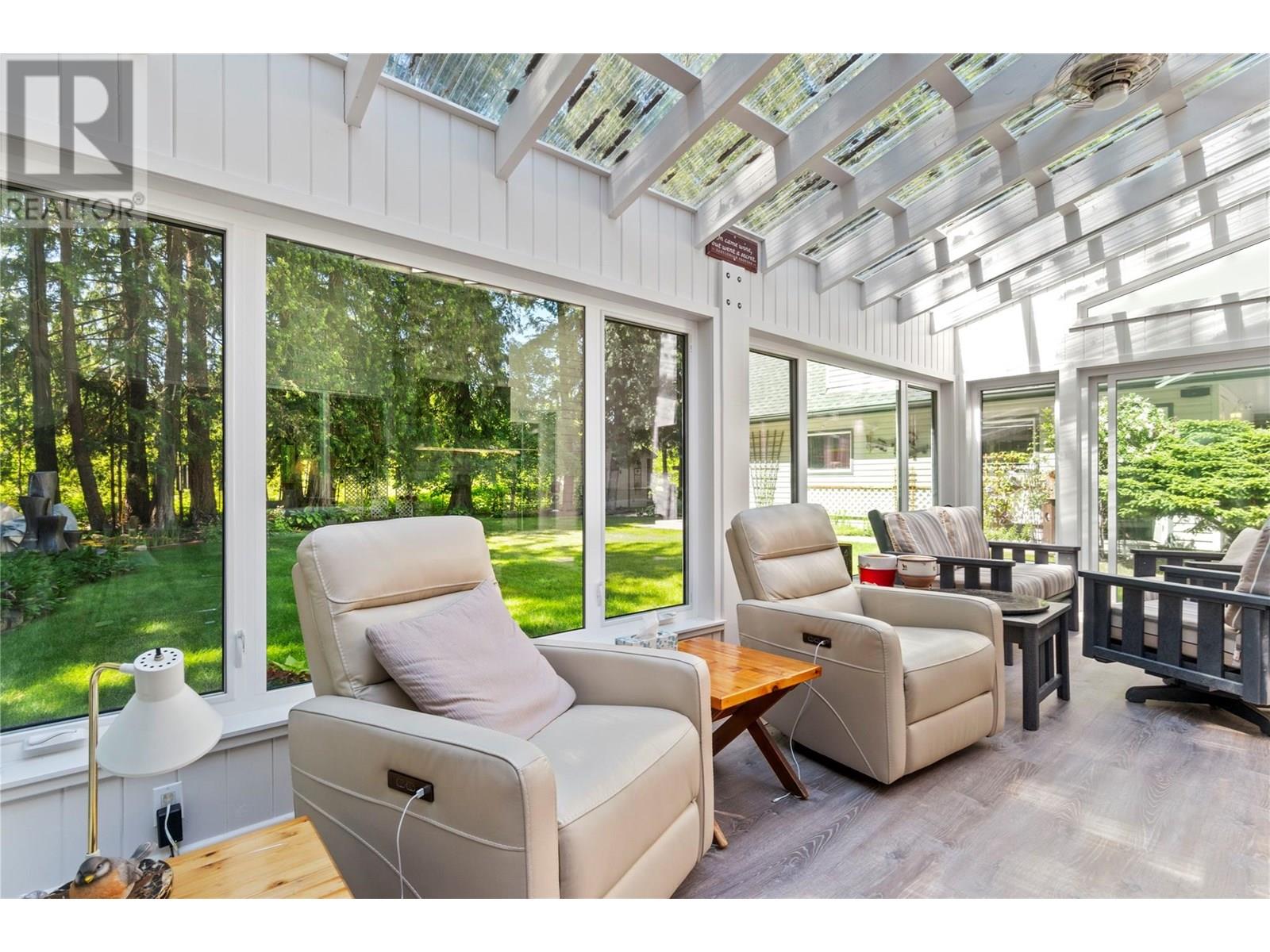  1047 Wharf Road, Scotch Creek