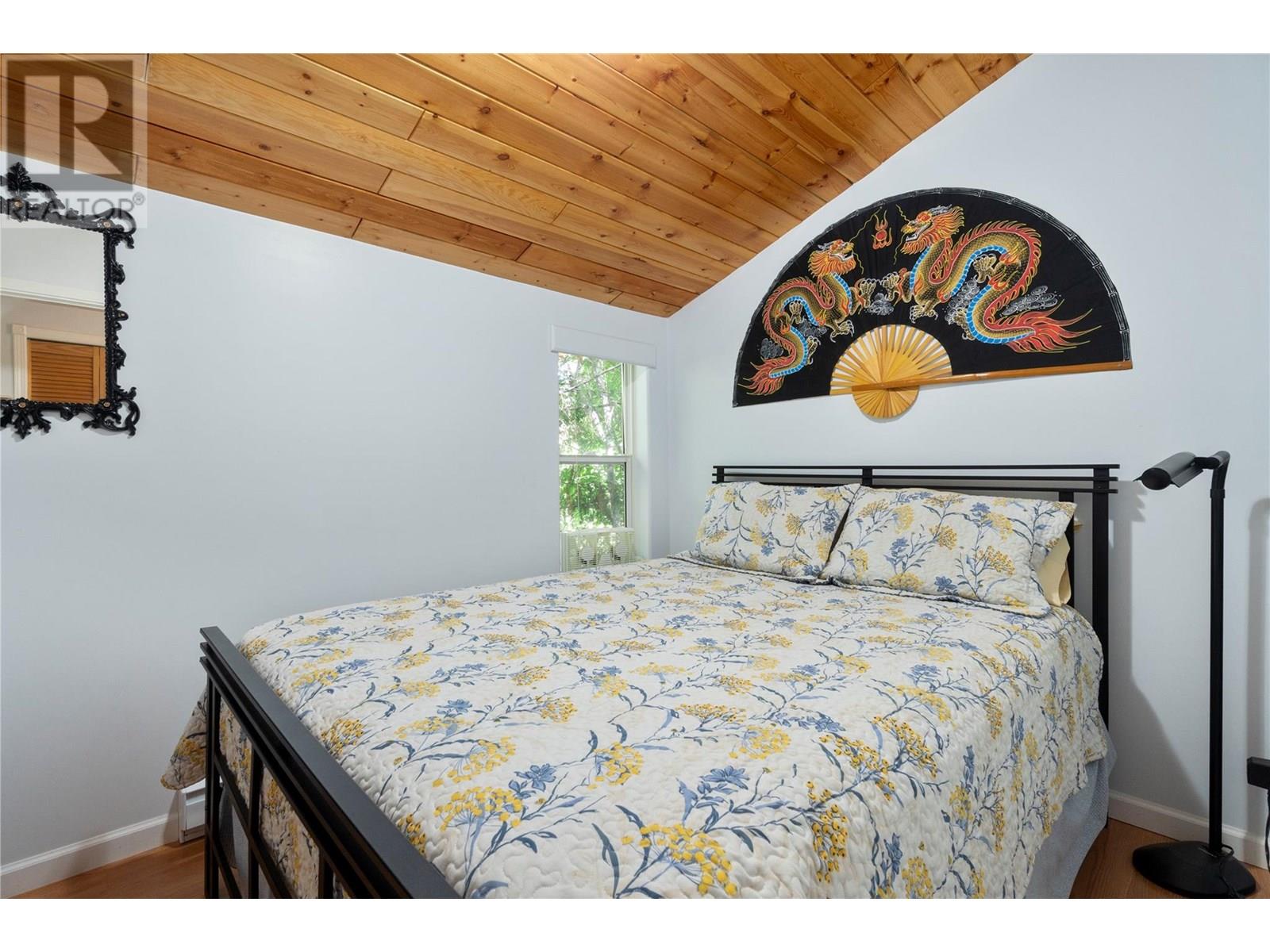  1047 Wharf Road, Scotch Creek