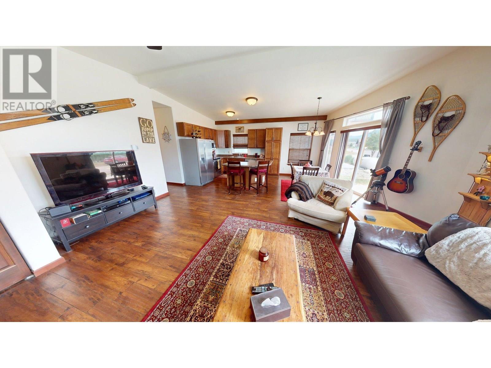 1695 Koocanusa Lake Drive - 31