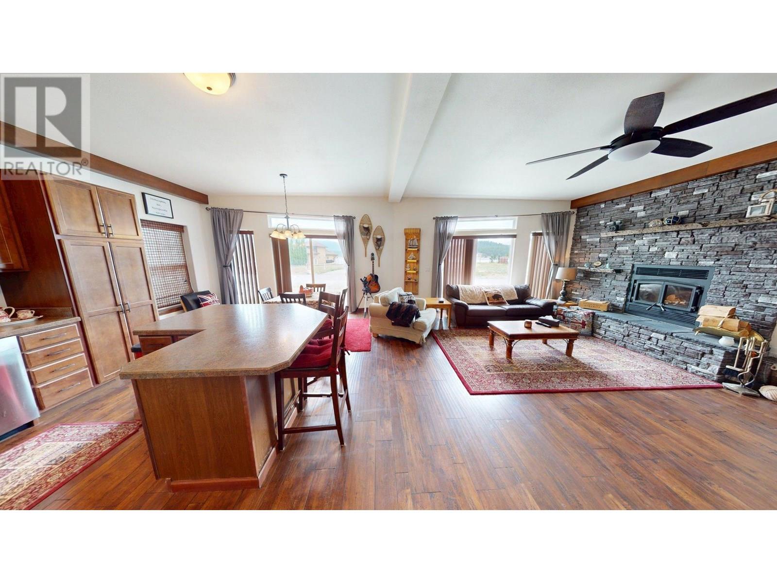 1695 Koocanusa Lake Drive - 25