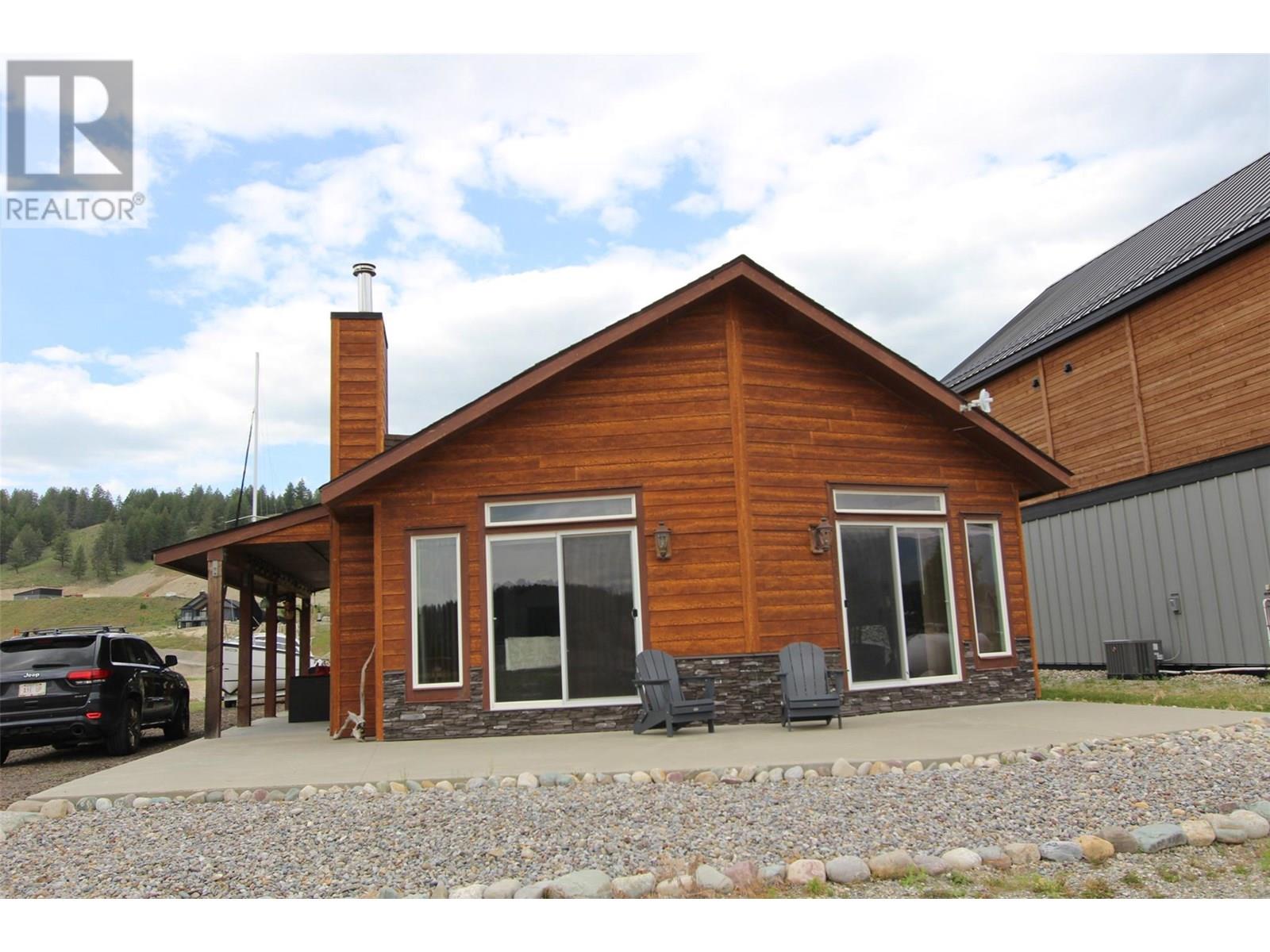 1695 Koocanusa Lake Drive - 2