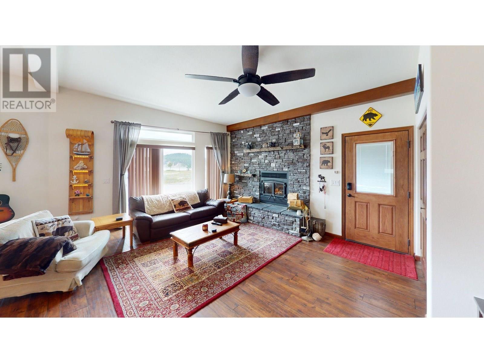 1695 Koocanusa Lake Drive - 37