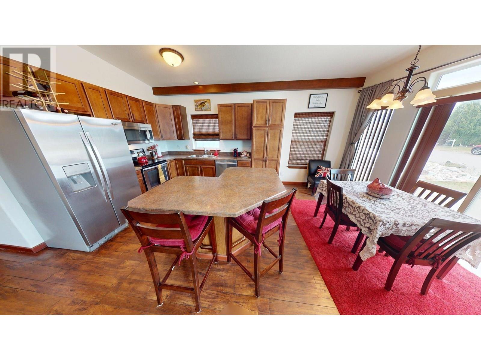 1695 Koocanusa Lake Drive - 26