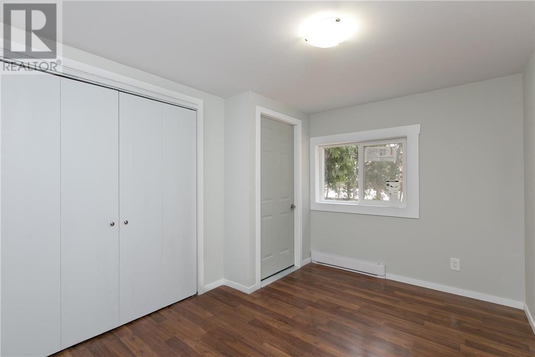 Photo 14 of 130 Dysart Road, Kelowna BC