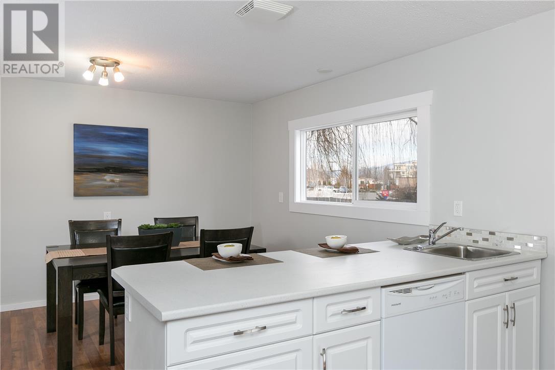 Photo 7 of 130 Dysart Road, Kelowna BC