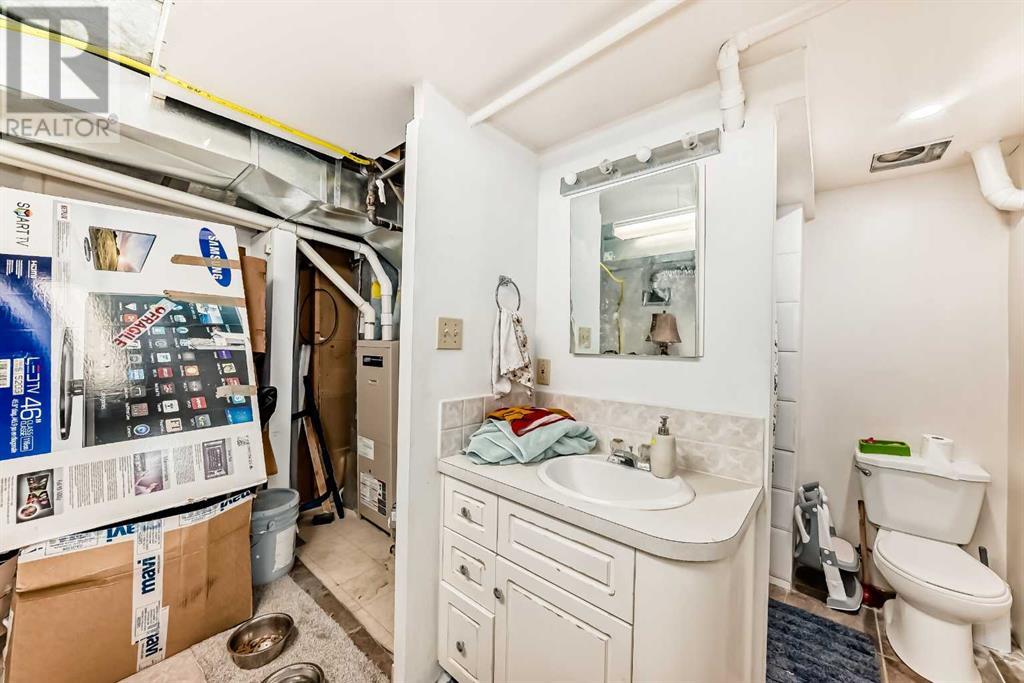 Single Family House Bungalow for Sale in   Avenue NW Bowness Calgary 