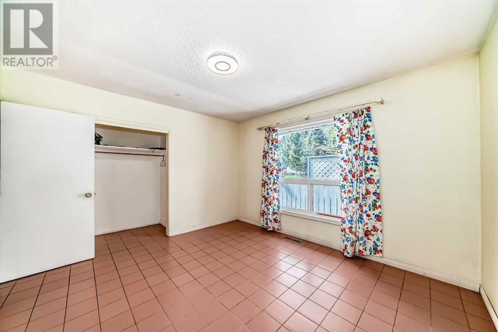 Single Family House Bungalow for Sale in   Avenue NW Bowness Calgary 