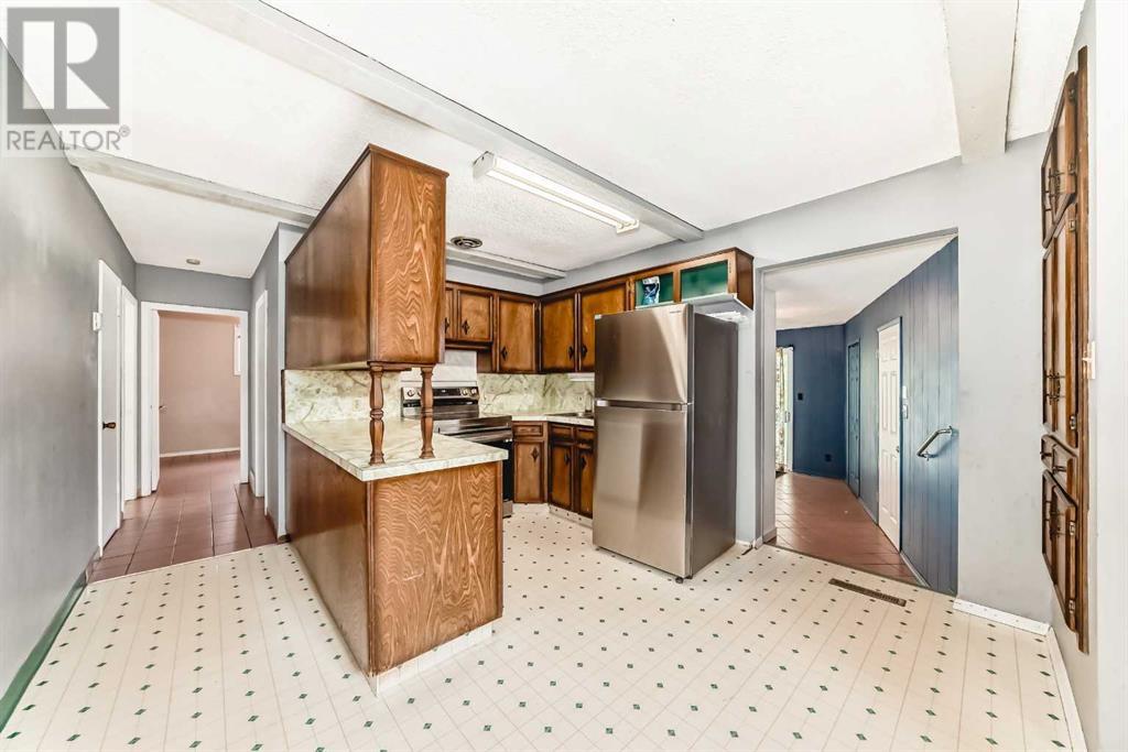 Single Family House Bungalow for Sale in   Avenue NW Bowness Calgary 