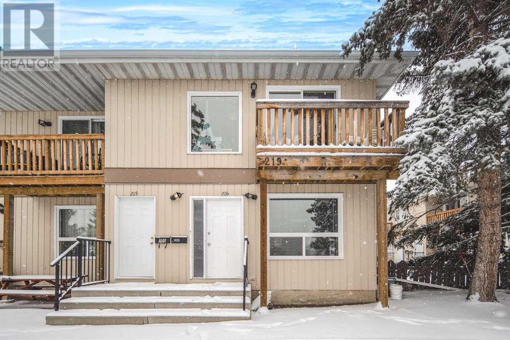 206, 219 Huntington Park Bay NW, Calgary, Alberta