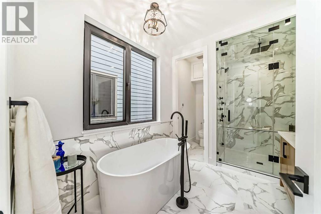 Single Family House for Sale in B   Avenue SW North Glenmore Park Calgary 