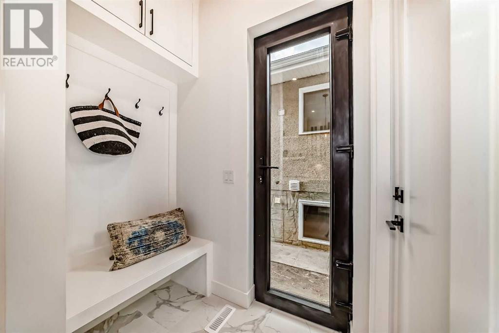 Single Family House for Sale in B   Avenue SW North Glenmore Park Calgary 