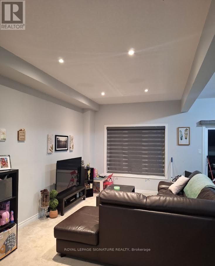 Photo 6 of 4 98 Shoreview Place, Hamilton ON