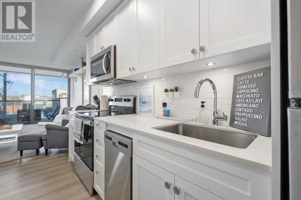 Single Family House for Sale in    Street NE Crescent Heights Calgary 