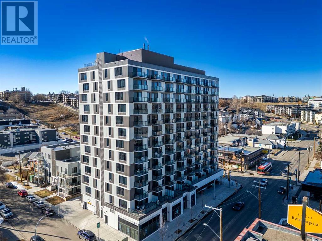 Single Family House for Sale in    Street NE Crescent Heights Calgary 