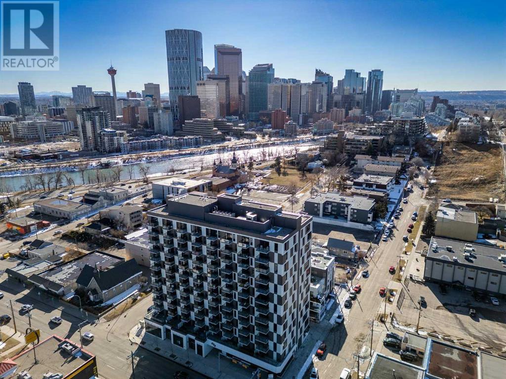 Single Family House for Sale in    Street NE Crescent Heights Calgary 