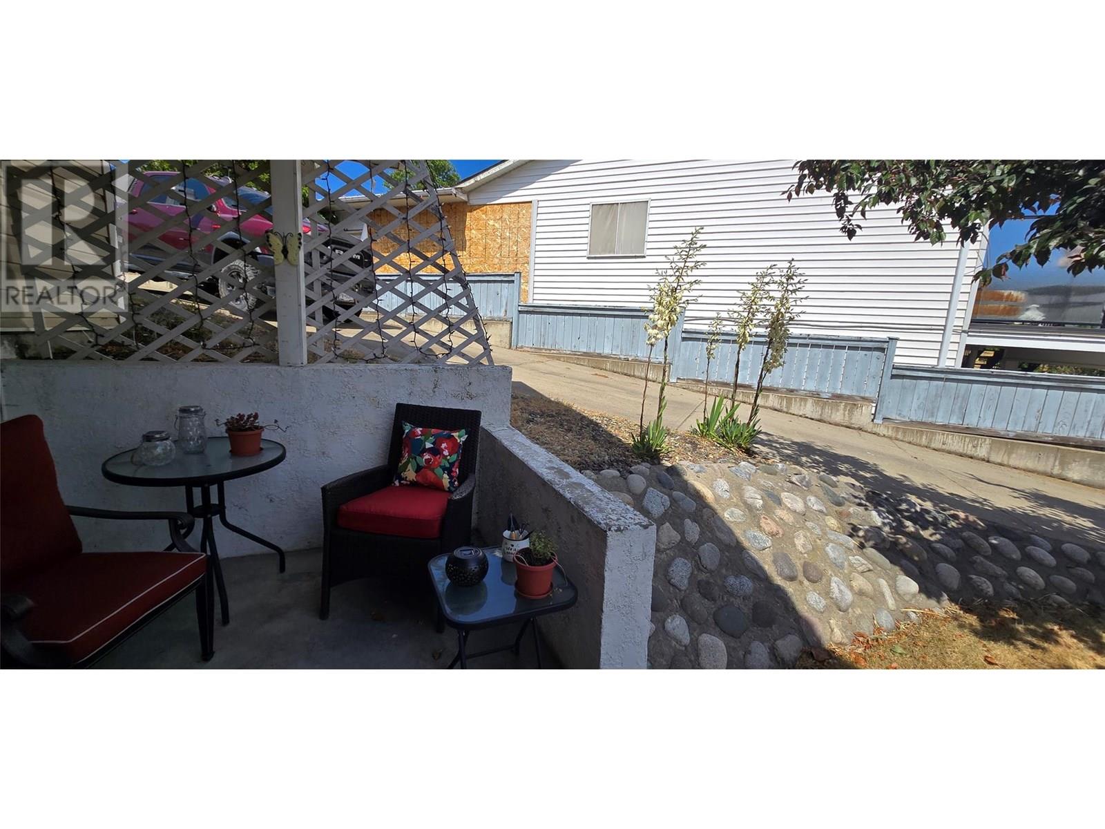 9517 62 Avenue, Osoyoos