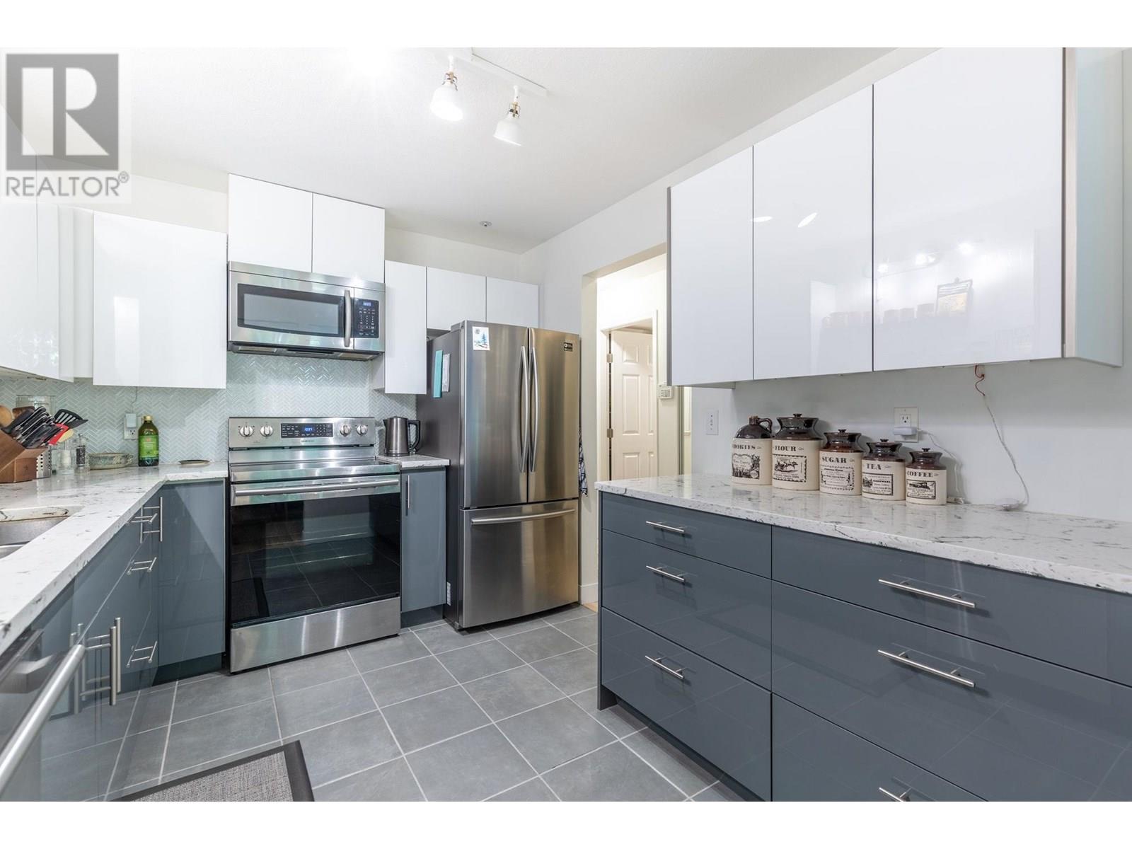 104 19131 FORD ROAD, Pitt Meadows real estate listing R3012912