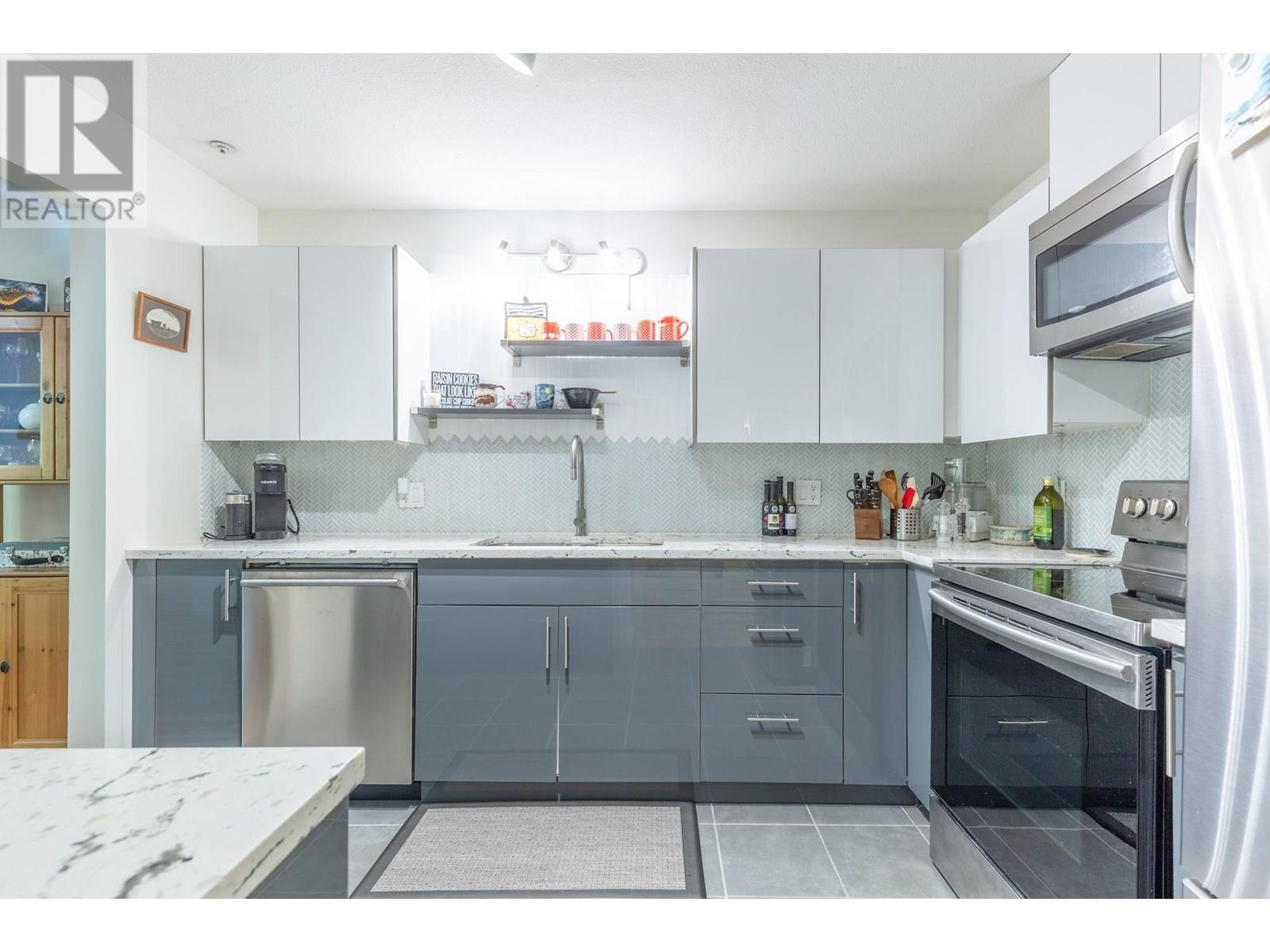 104 19131 FORD ROAD, Pitt Meadows real estate listing R3012912
