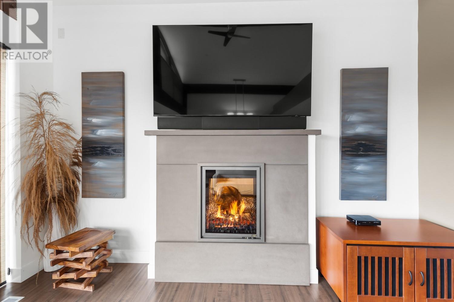 Photo 8 of 580 Sarsons Road Unit 401, Kelowna BC