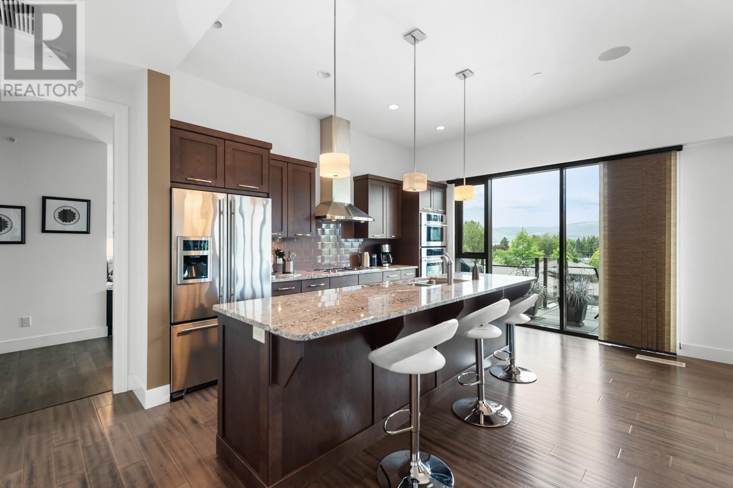 Photo 13 of 580 Sarsons Road Unit 401, Kelowna BC