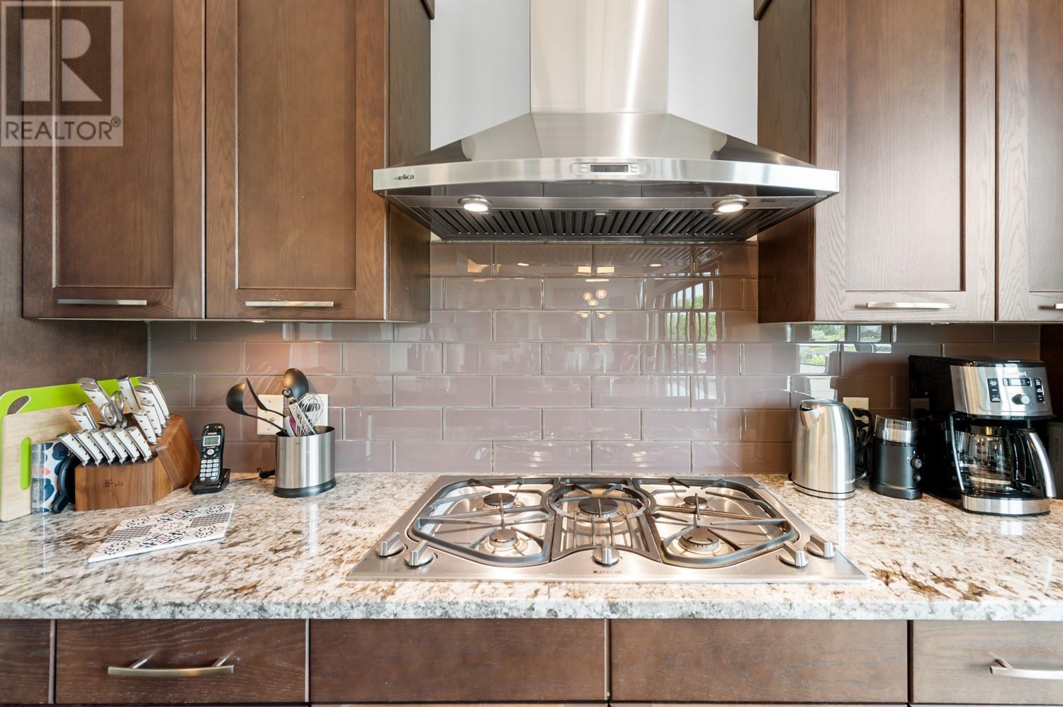 Photo 16 of 580 Sarsons Road Unit 401, Kelowna BC