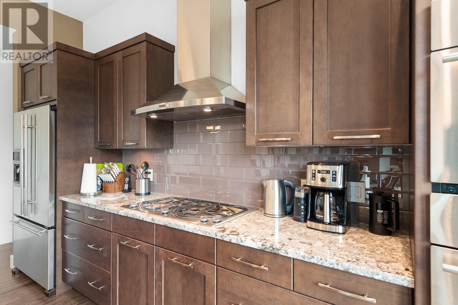 Photo 14 of 580 Sarsons Road Unit 401, Kelowna BC