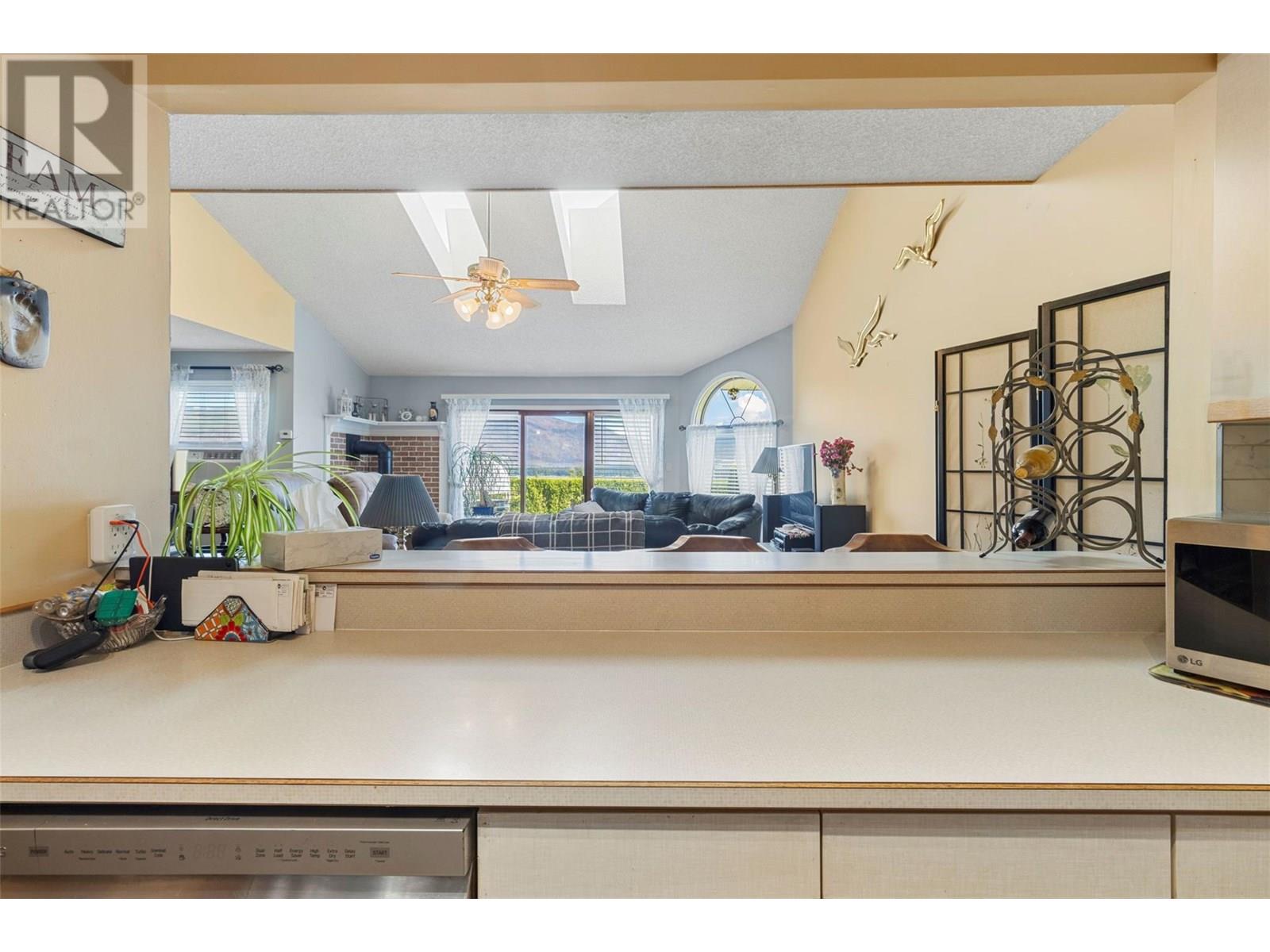 Photo 15 of 1215 Notch Hill Road Unit 7, Sorrento BC