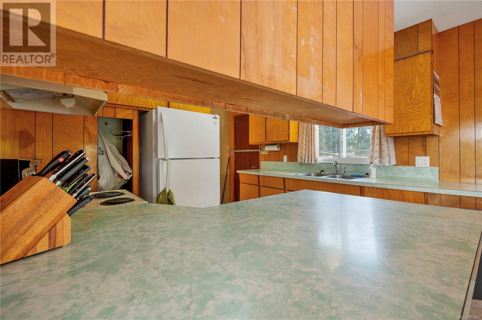 4811 Croydon Rd, Campbell River real estate listing 991266