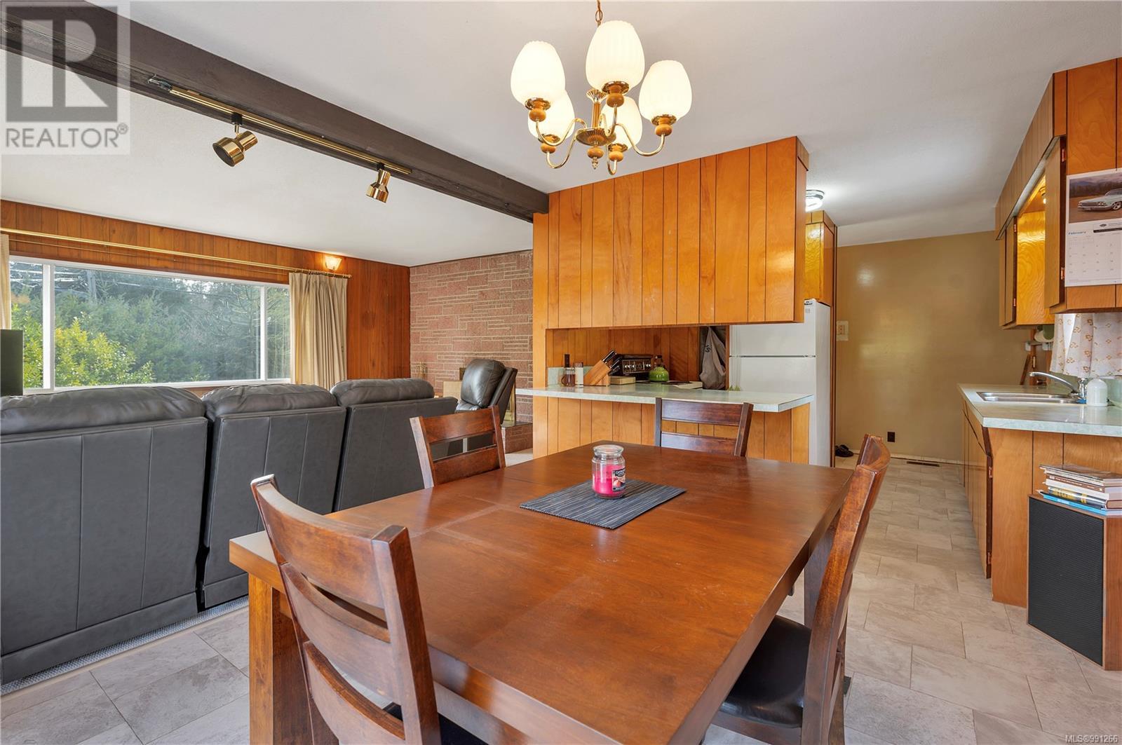 4811 Croydon Rd, Campbell River real estate listing 991266