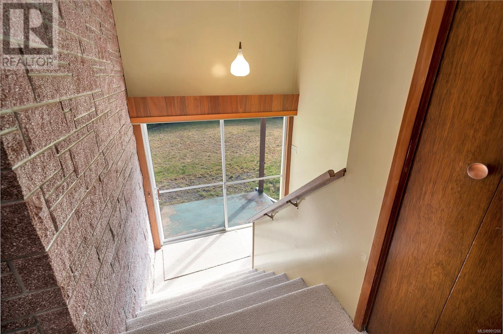 4811 Croydon Rd, Campbell River real estate listing 991266