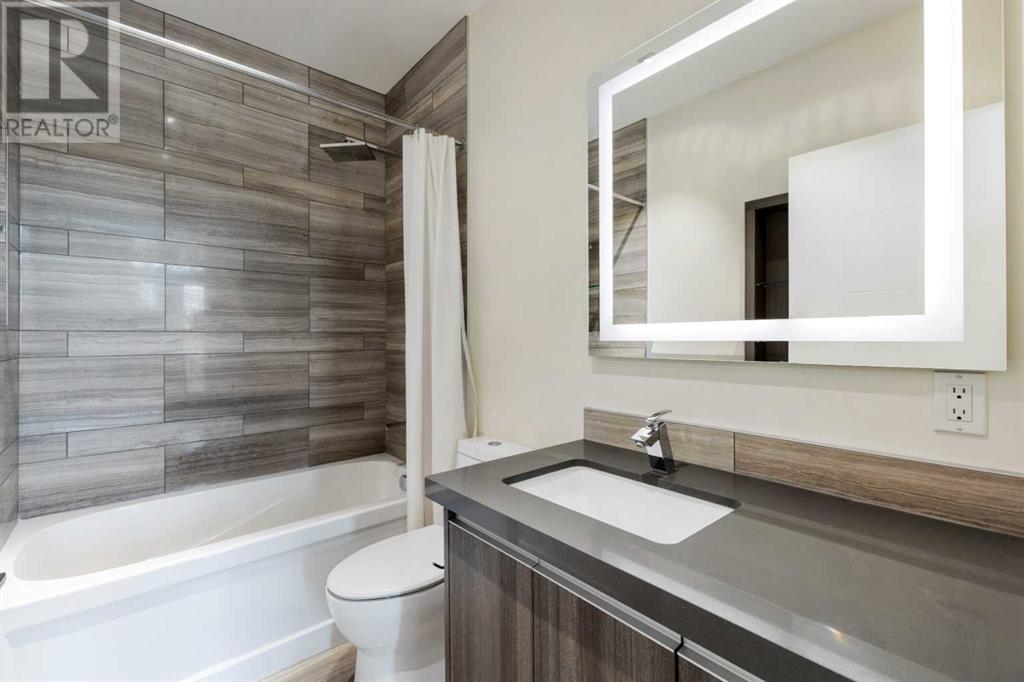Single Family House for Sale in    Avenue NE Crescent Heights Calgary 