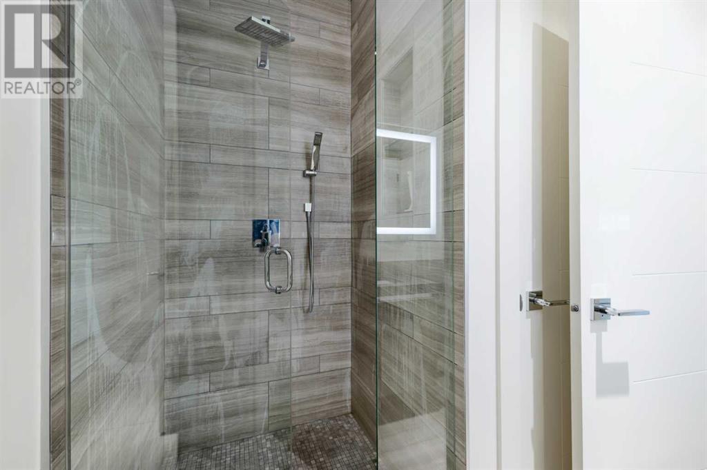 Single Family House for Sale in    Avenue NE Crescent Heights Calgary 