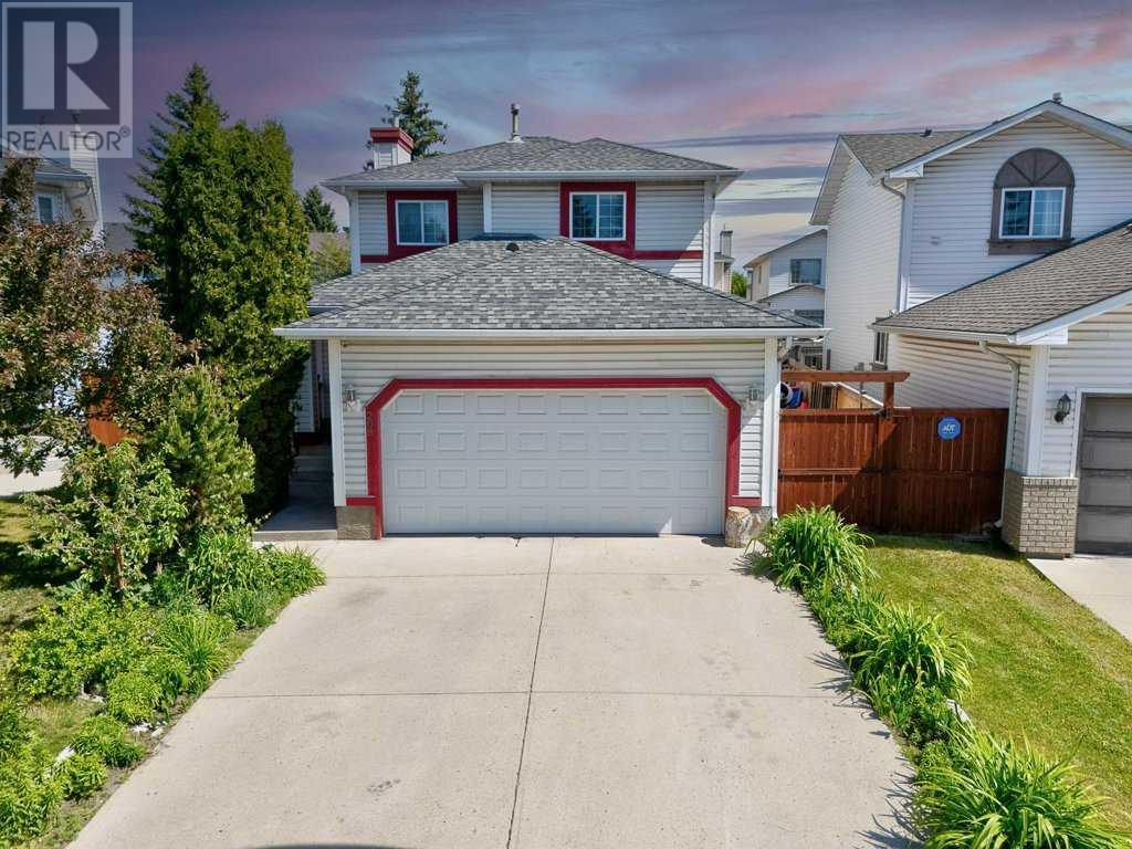 208 Mt Cornwall Mews SE, Calgary, Alberta