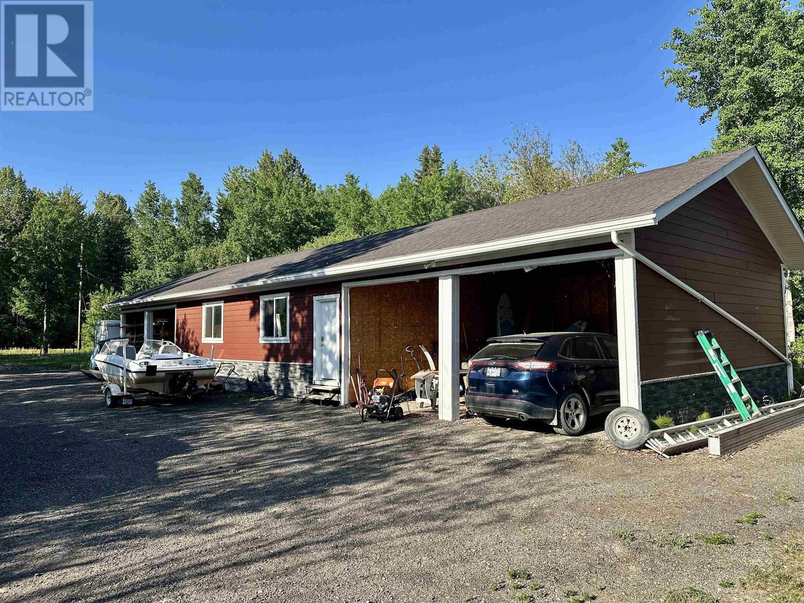 7285 PETERSON ROAD, Fraser Lake