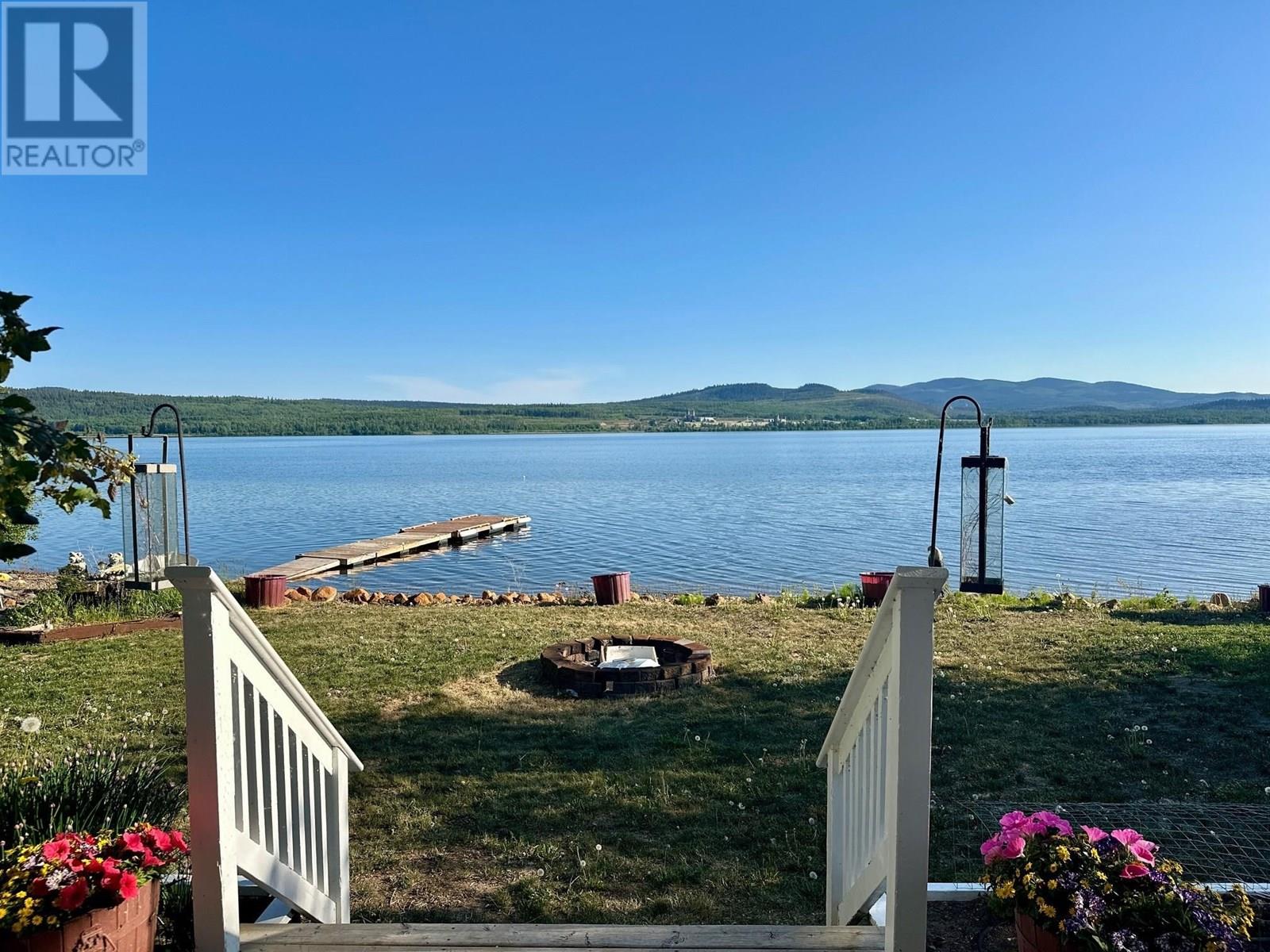 7285 PETERSON ROAD, Fraser Lake