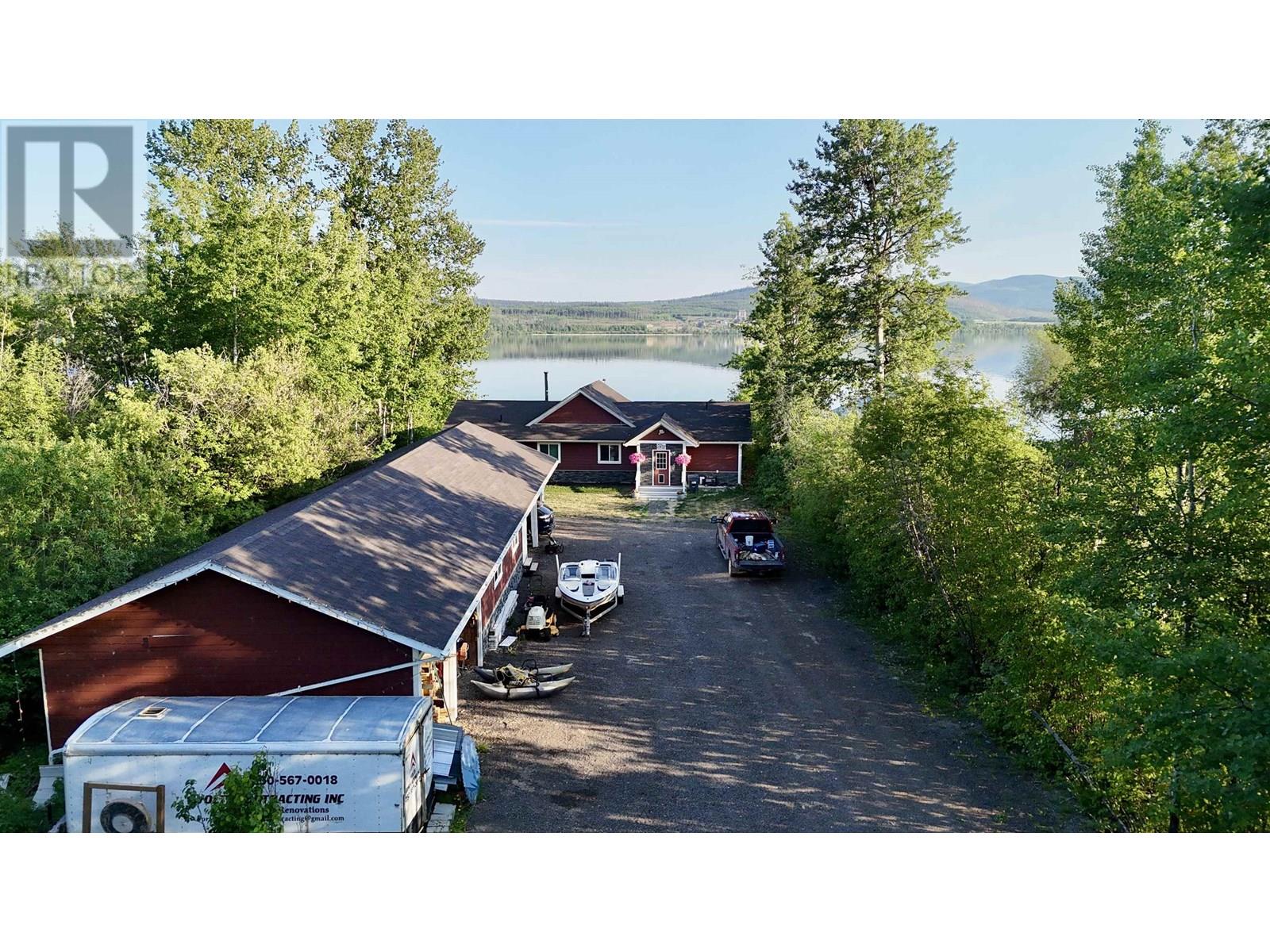 7285 PETERSON ROAD, Fraser Lake