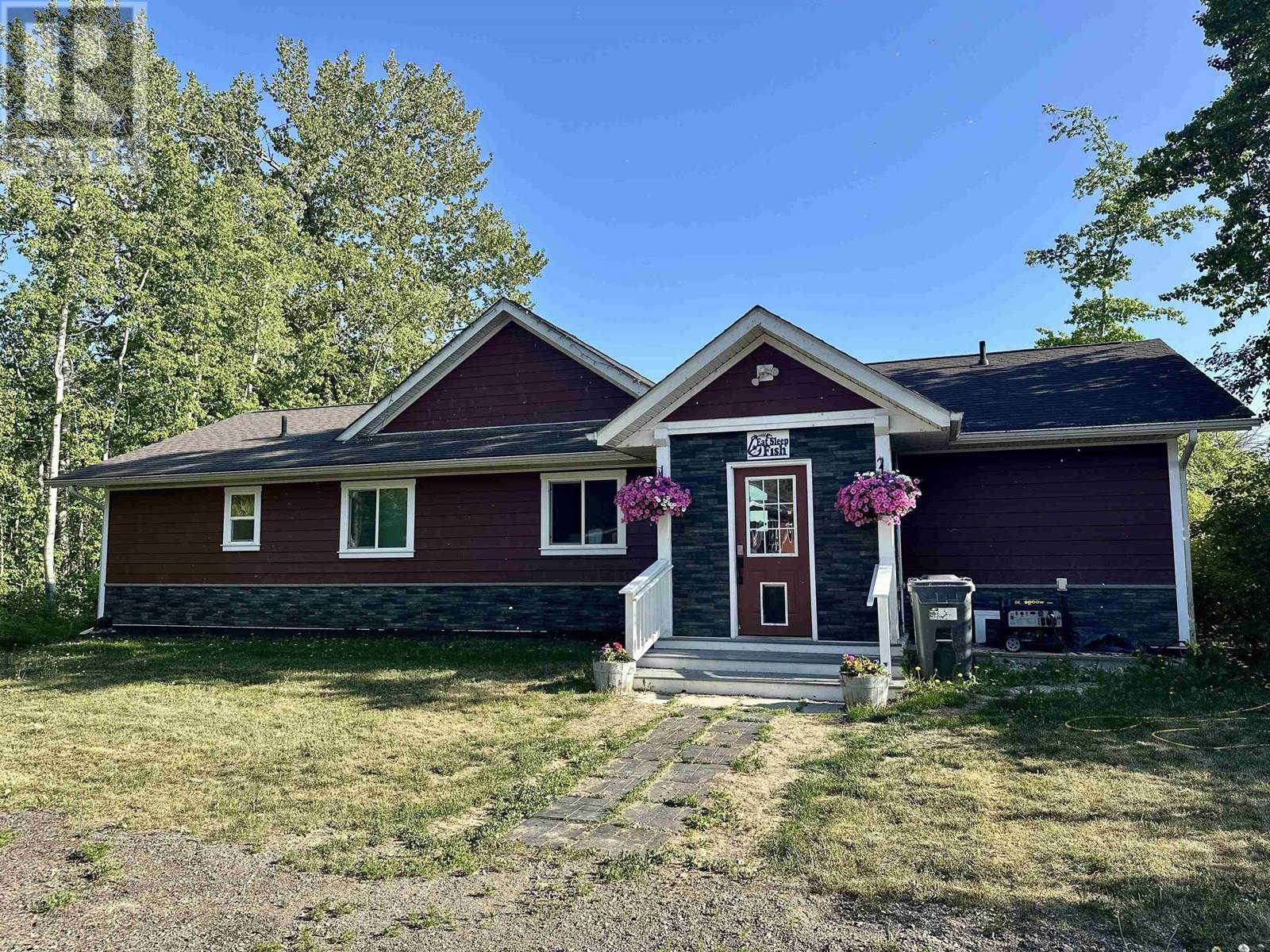7285 PETERSON ROAD, Fraser Lake