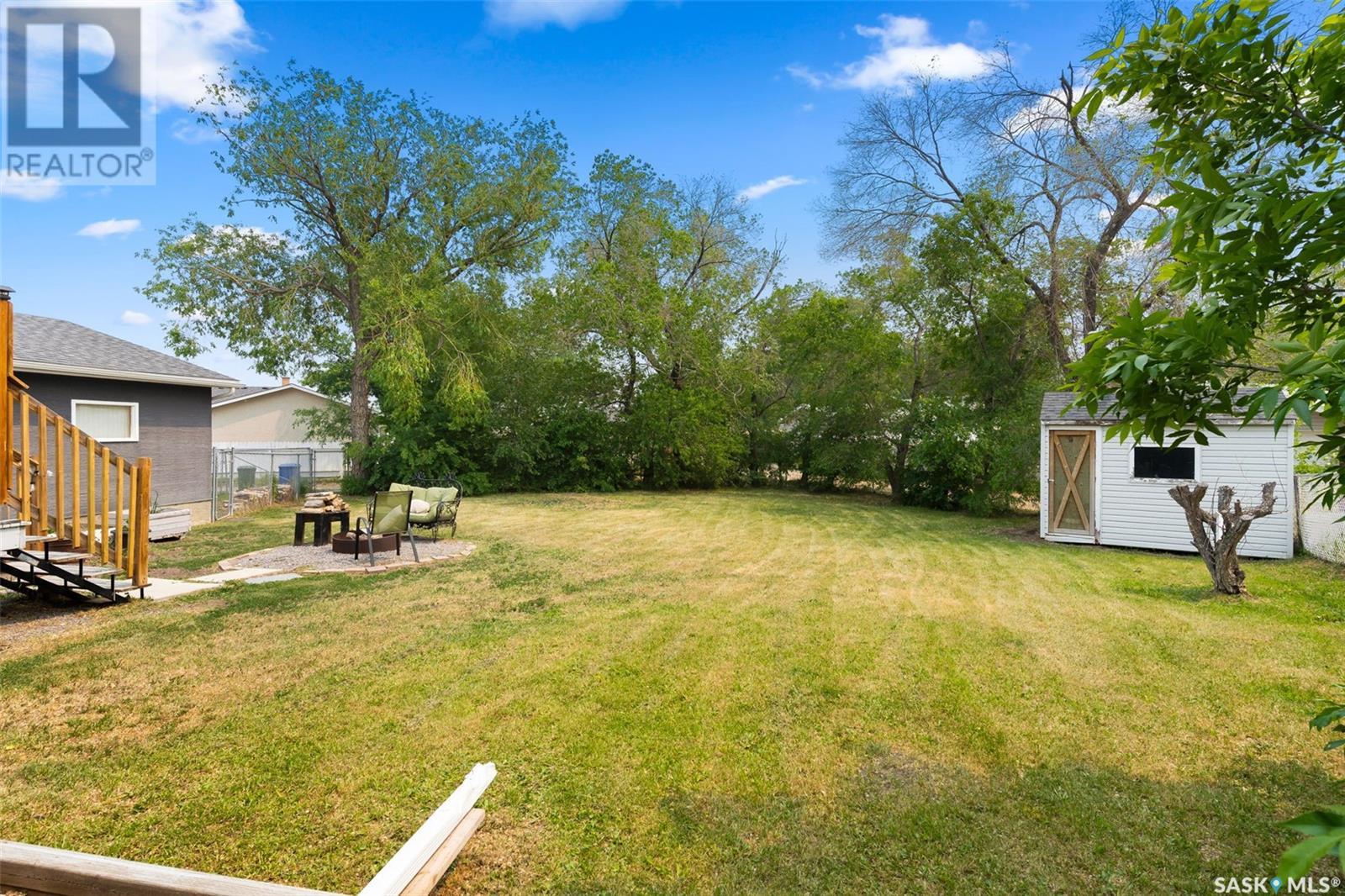 Single Family House Bungalow for Sale in  Le Jeune PLACE Regina 