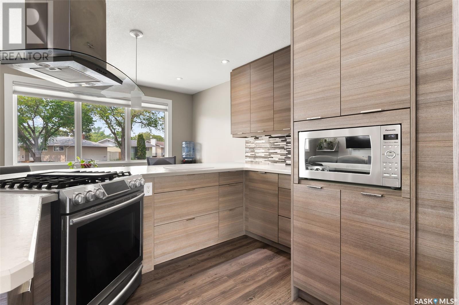 Single Family House Bungalow for Sale in  Le Jeune PLACE Regina 
