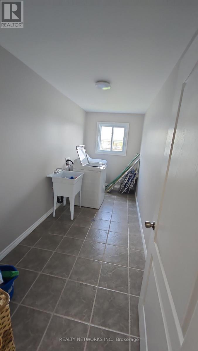Photo 17 of 21 Quebec Avenue, Timmins ON